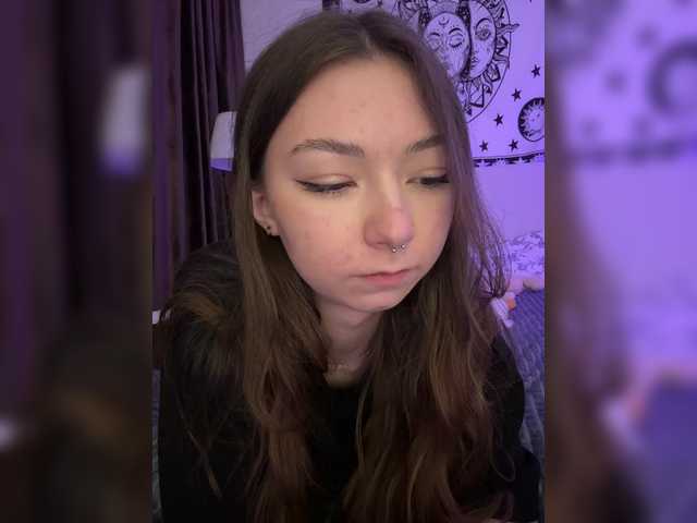 CrazyAleona's BongaCams show and profile