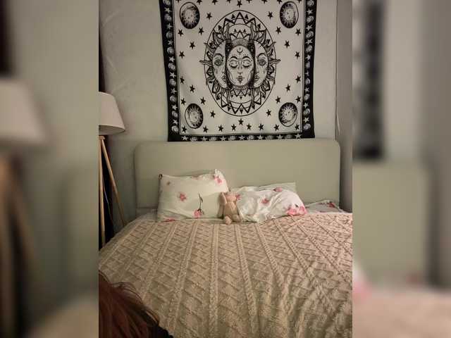 CrazyAleona's BongaCams show and profile