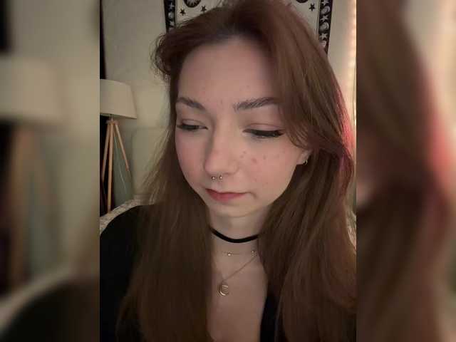 CrazyAleona's BongaCams show and profile