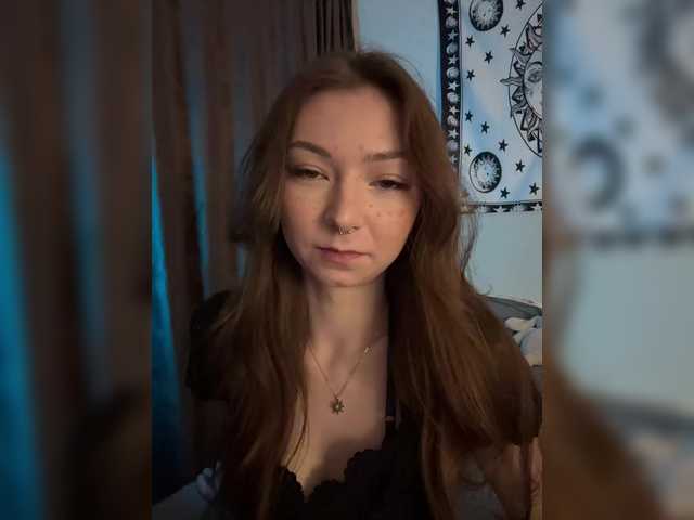 CrazyAleona's BongaCams show and profile