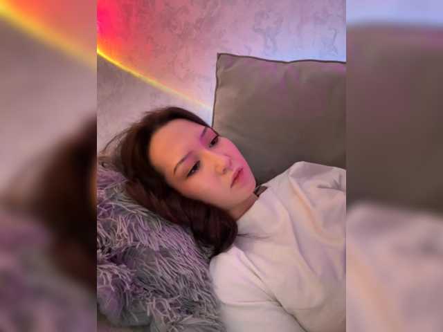 CrazyAleona's BongaCams show and profile