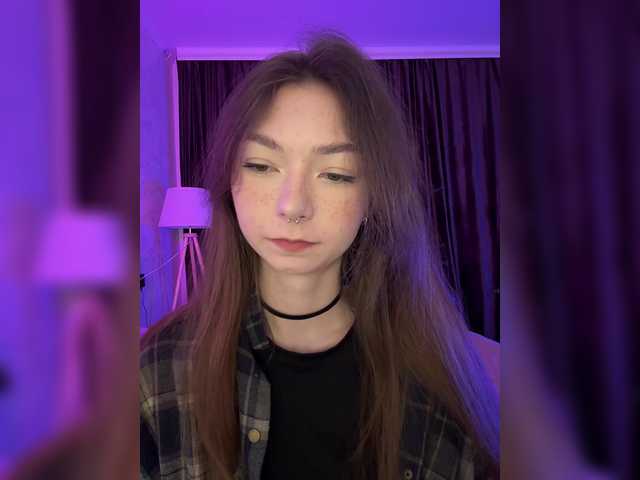 CrazyAleona's BongaCams show and profile