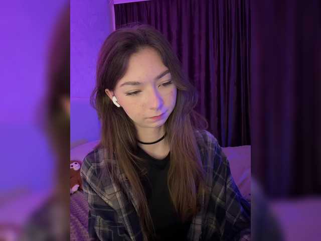 CrazyAleona's BongaCams show and profile