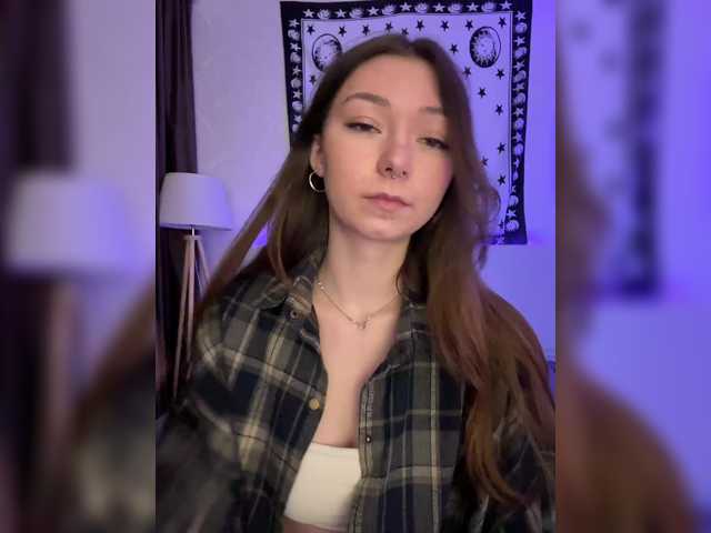 CrazyAleona's BongaCams show and profile