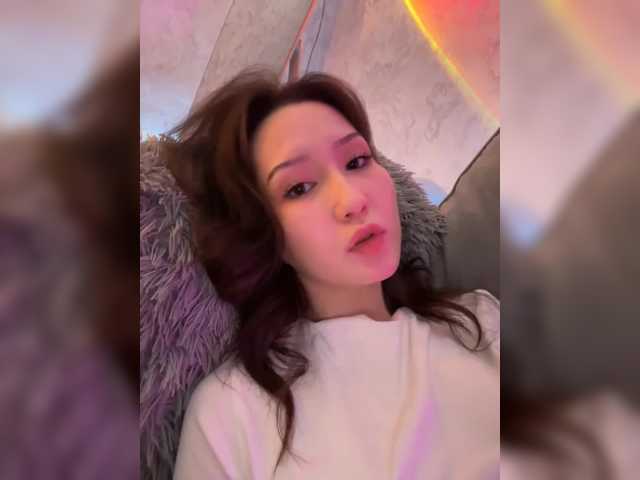 CrazyAleona's BongaCams show and profile