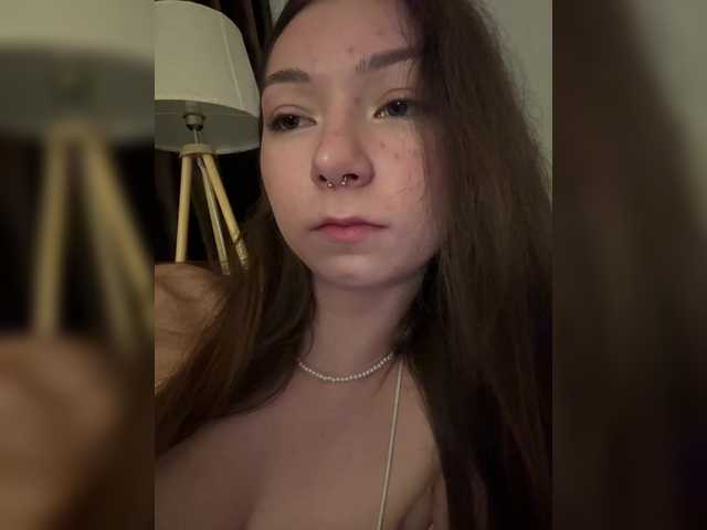 CrazyAleona's BongaCams show and profile