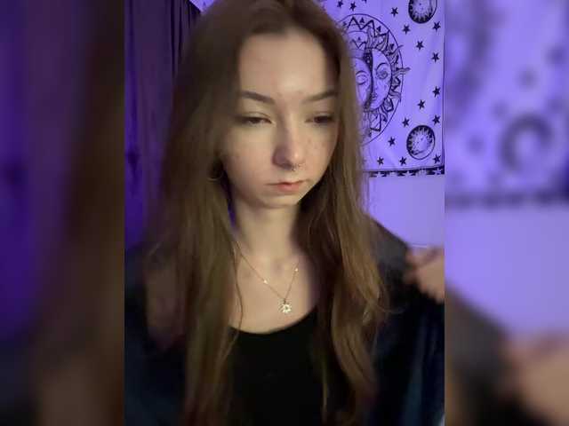 CrazyAleona's BongaCams show and profile