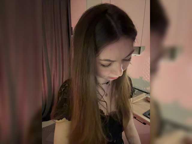 CrazyAleona's BongaCams show and profile