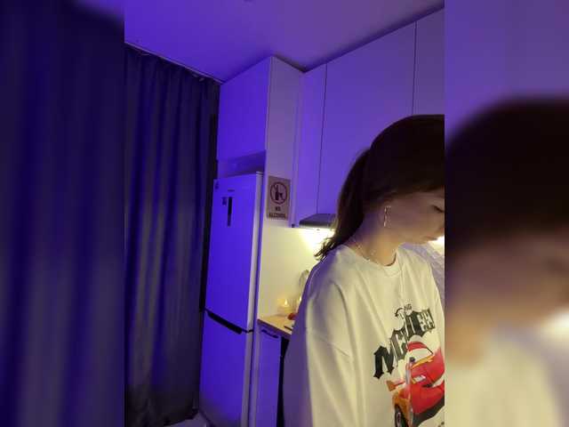 CrazyAleona's BongaCams show and profile