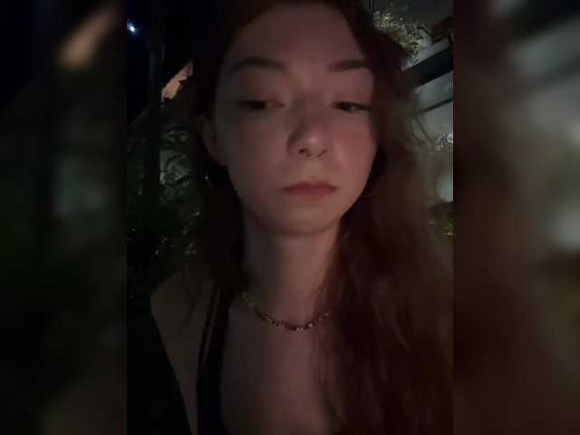 CrazyAleona live cam profile