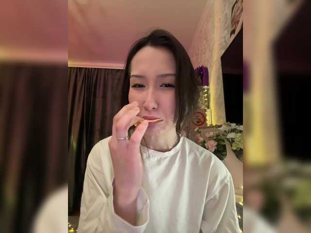 CrazyAleona's BongaCams show and profile