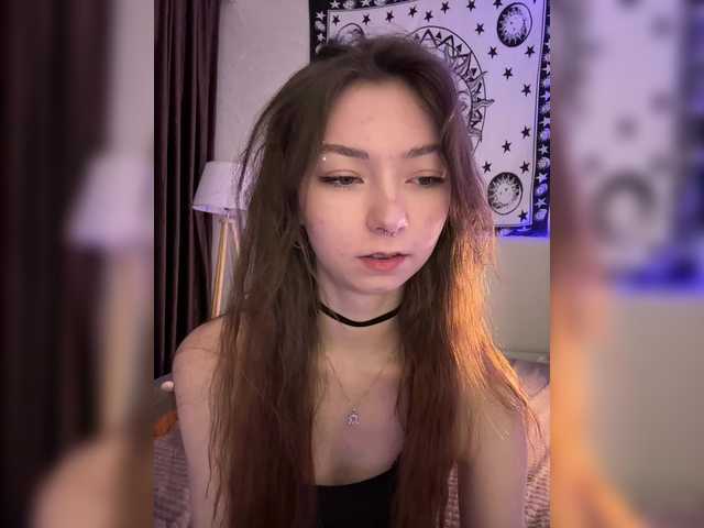 CrazyAleona's BongaCams show and profile