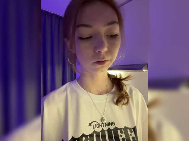 CrazyAleona's BongaCams show and profile