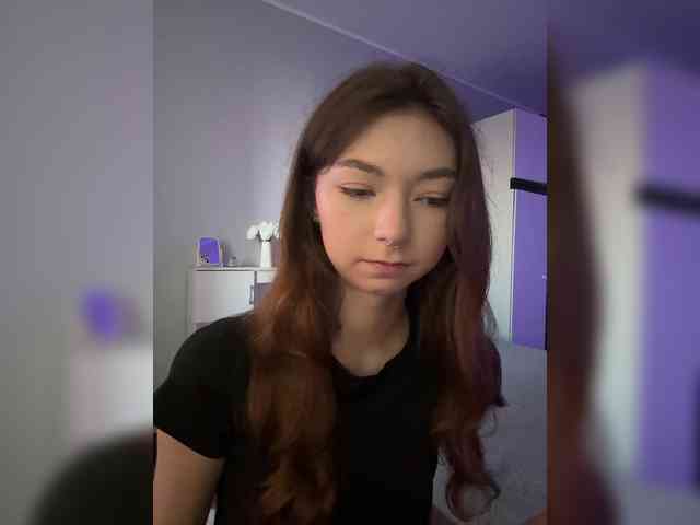 ShyAlya webcam
