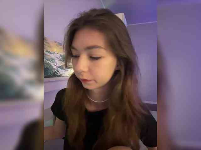 ShyAlya webcam