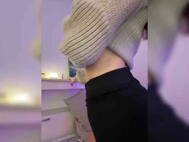 ShyAlya webcam