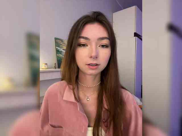 ShyAlya webcam