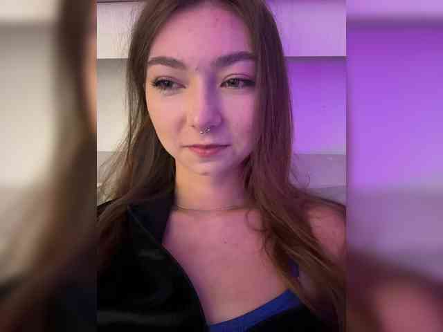 ShyAlya webcam