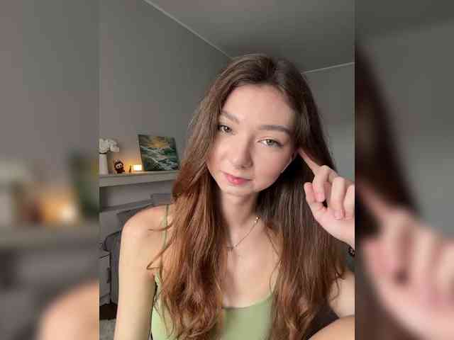 ShyAlya webcam