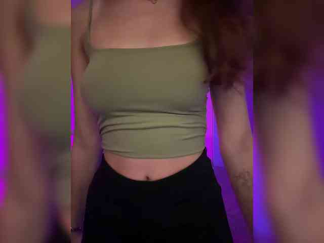 ShyAlya webcam