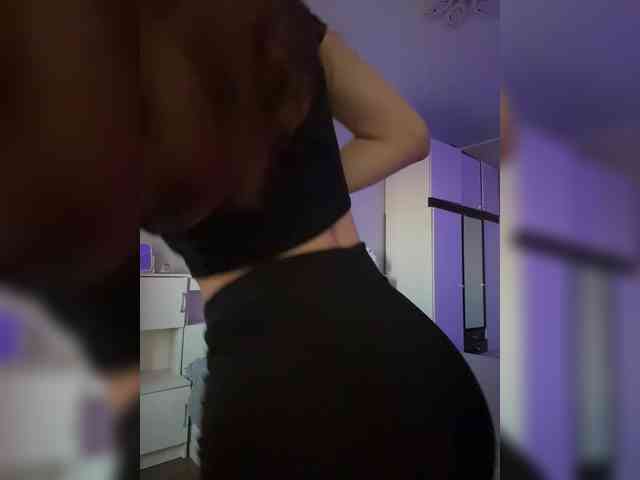 ShyAlya webcam