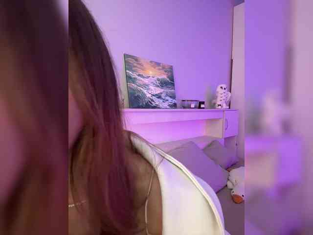 ShyAlya webcam