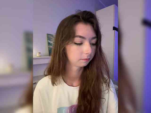 ShyAlya webcam