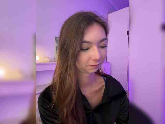 webcam model CrazyAleona
