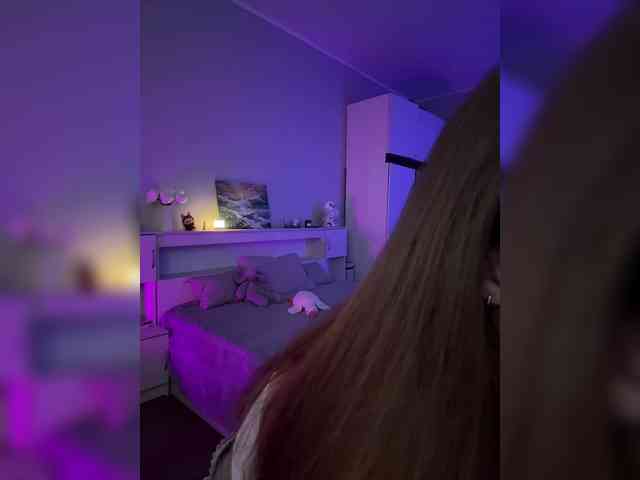 ShyAlya webcam