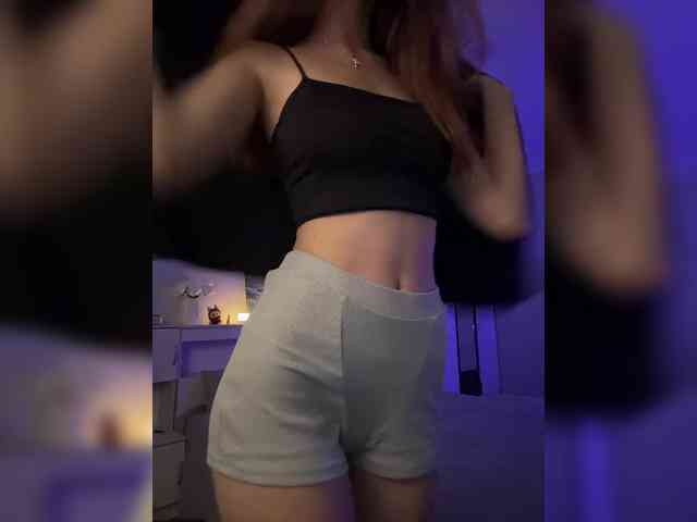 CrazyAleona Live Webcam on BongaCams
