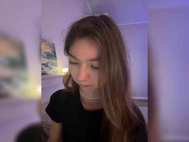 ShyAlya webcam
