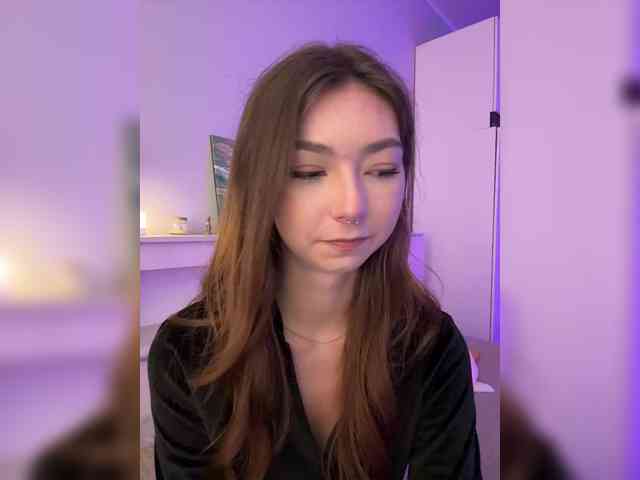 ShyAlya webcam