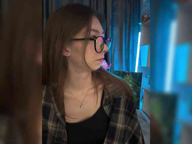 CrazyAleona Live Webcam on BongaCams