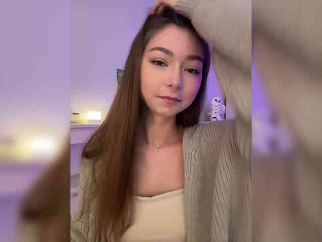 ShyAlya webcam