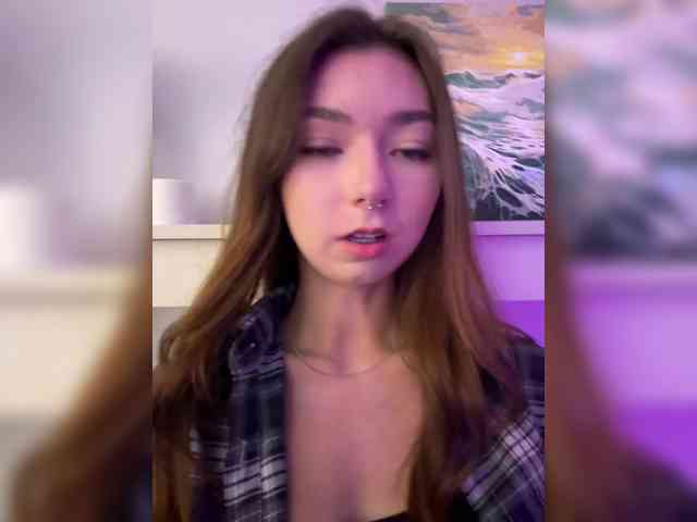 ShyAlya webcam