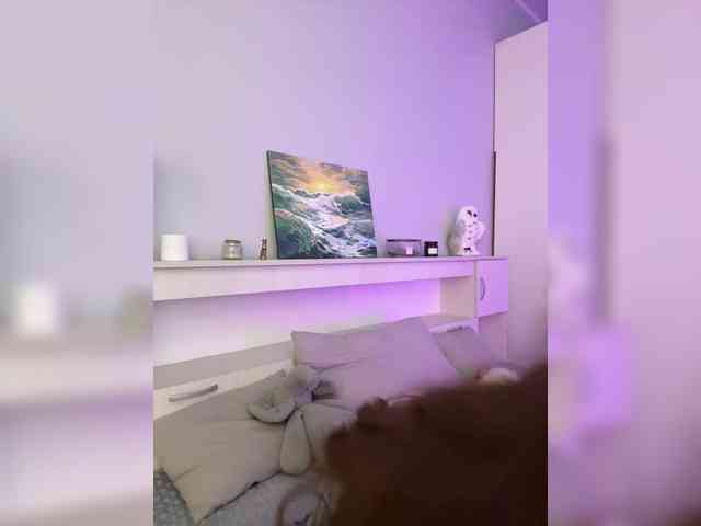 ShyAlya webcam
