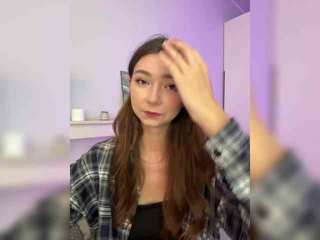 ShyAlya webcam