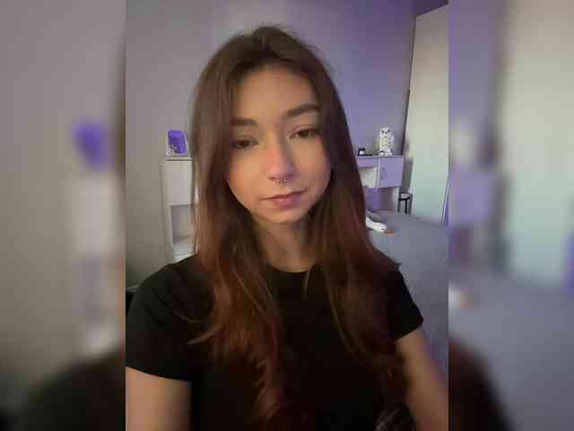 ShyAlya webcam