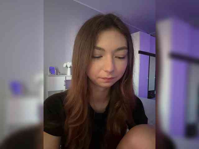 ShyAlya webcam