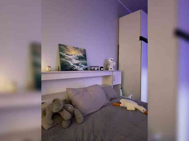 ShyAlya webcam