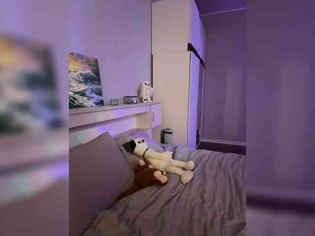 ShyAlya webcam