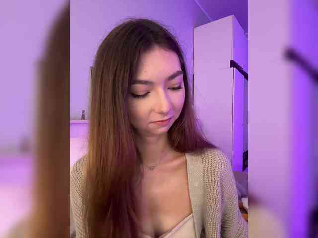 ShyAlya webcam