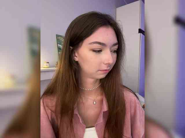 ShyAlya webcam