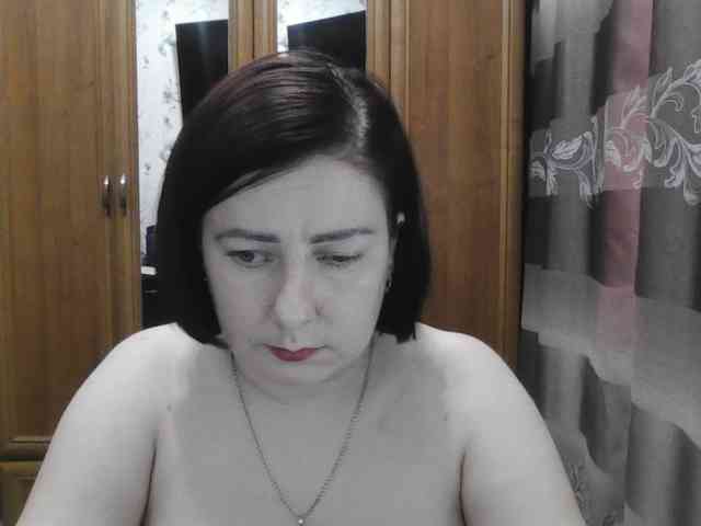 SophieNightAh webcam
