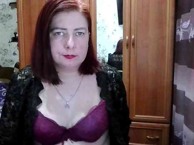 SophieNightAh webcam