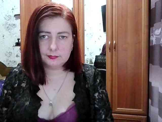 SophieNightAh webcam