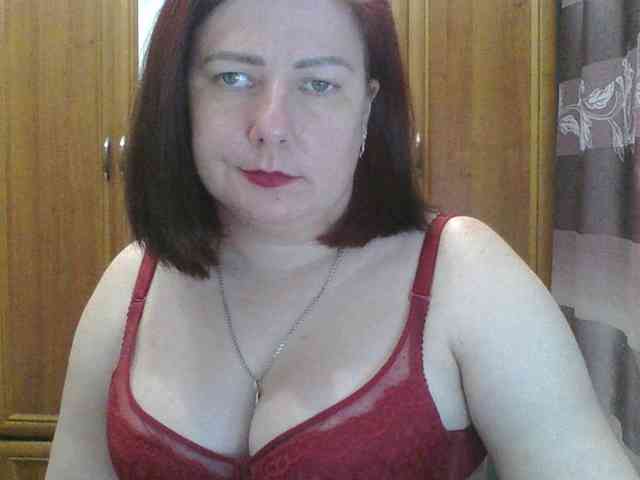 SophieNightAh webcam
