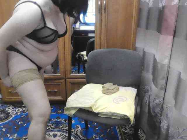 SophieNightAh webcam