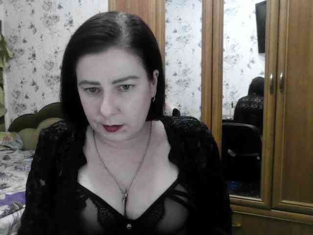 SophieNightAh webcam