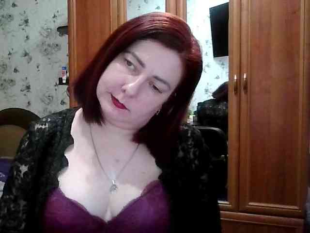 SophieNightAh webcam